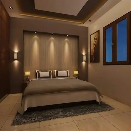 Silver Gate Luxury Rooms Bed & Breakfast